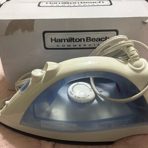 🔵 3/$25 White and Blue Hamilton Beach Iron
